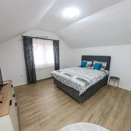 Nova Lux Apartamento Sarajevo